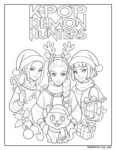 Page à colorier K-Pop Demon Hunters avec trois personnages en tenue de fête, chapeaux de Noël, écharpes, une canne en bonbon, un cadeau et un chat avec une écharpe, entourés de décorations festives.