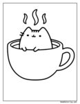 Pages à colorier Pusheen à imprimer représentant un chat mignon dans une tasse de thé fumante, dessin en noir et blanc pour enfants.